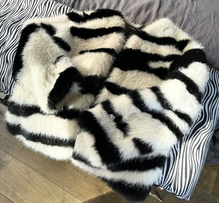 Шикарная шубка из искуственного меха, премиум качество , Л