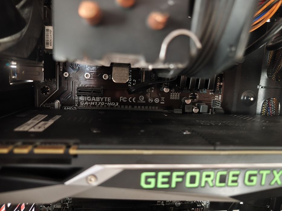 Super komputer PC, do pracy i gier.