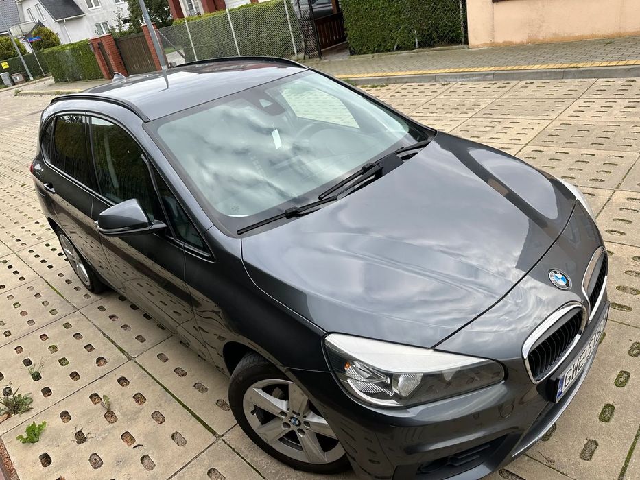 BMW Seria 2 Przebieg gwarantow,oryginalny lakier, nawigacja,klimatronik,parktronik