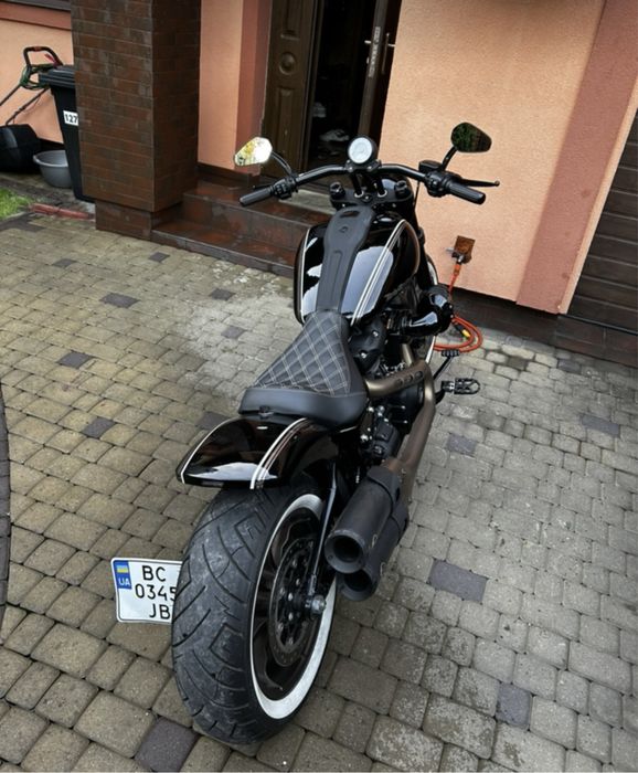 Harley-Davidson Low Rider