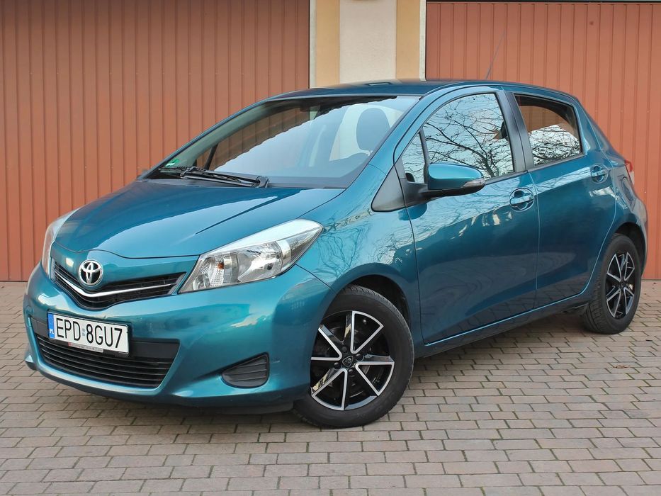 Toyota Yaris 1.33 Dual VVTi / Automat / Super stan