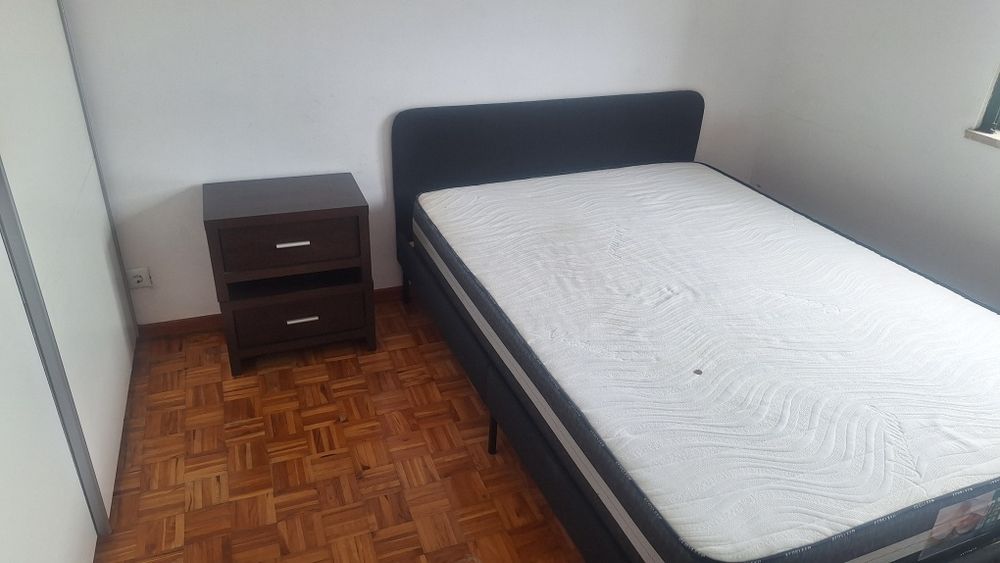 Quarto Algueirão Mem Martins