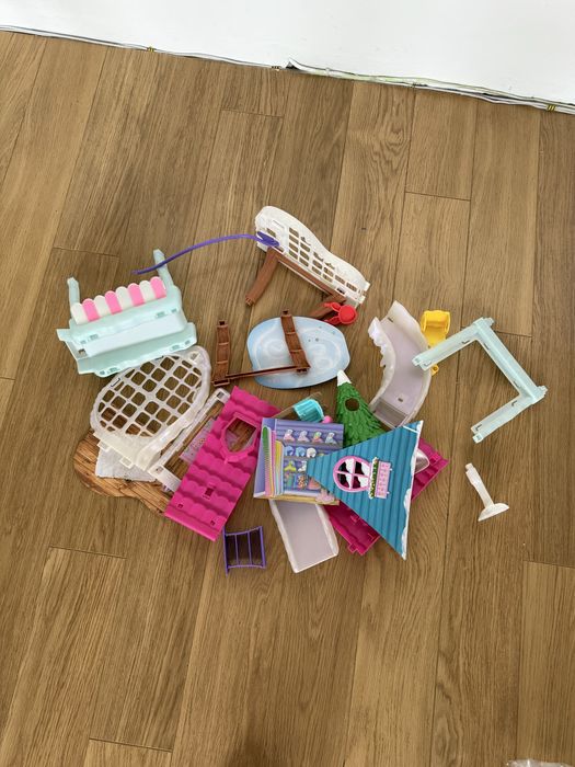 Zimowy domek enchantimals