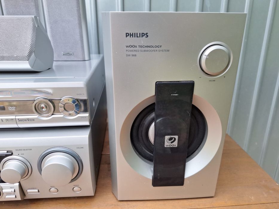 Kino domowe Philips Matchline FR996/00S