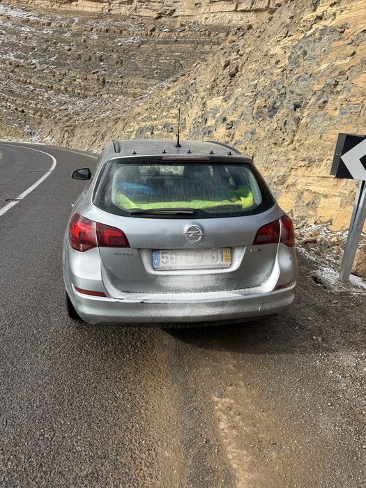 Opel astra j 1.7 cdti