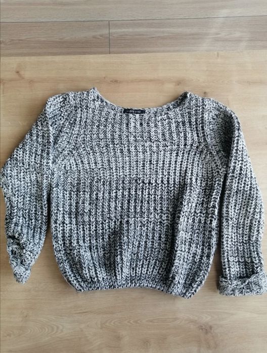 Sweter czarnobiały ciepły 36 S Brave Soul