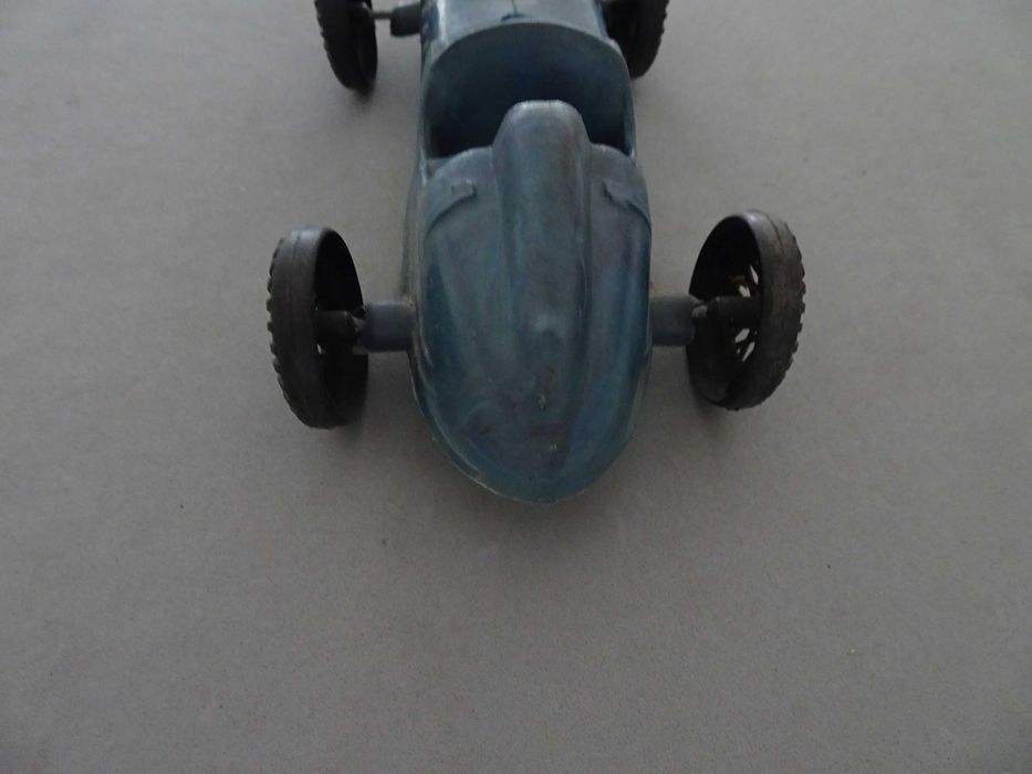 Antigo brinquedo português carro em plástico