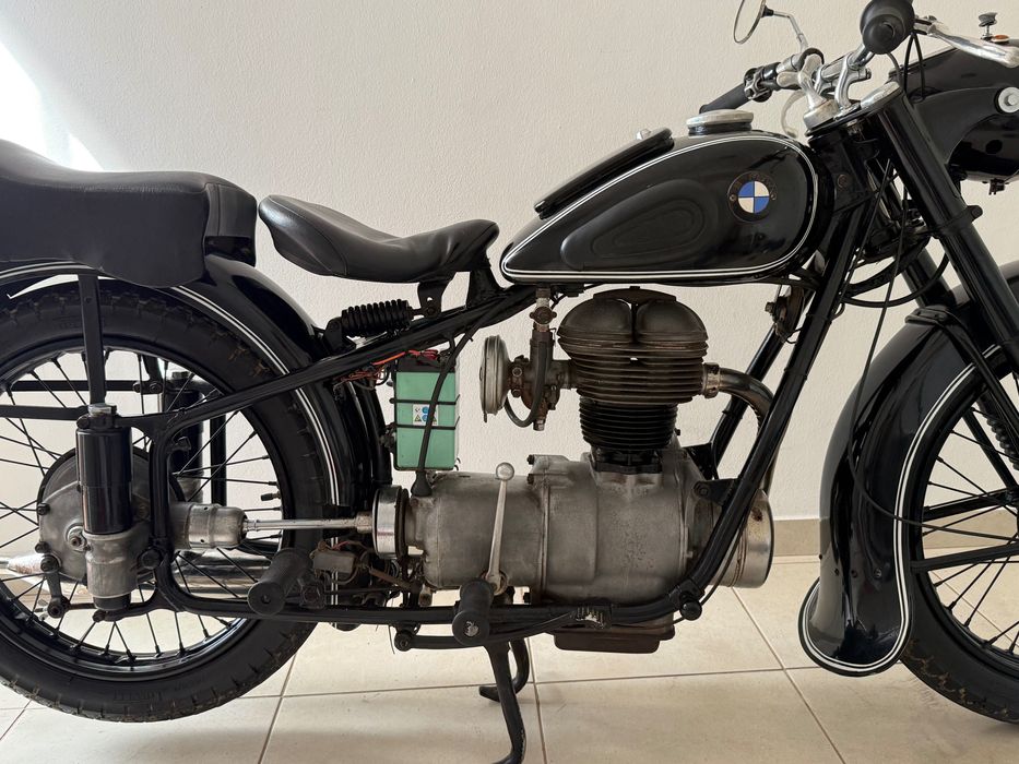 BMW R25 - mota antiga 1952 - ótimo estado