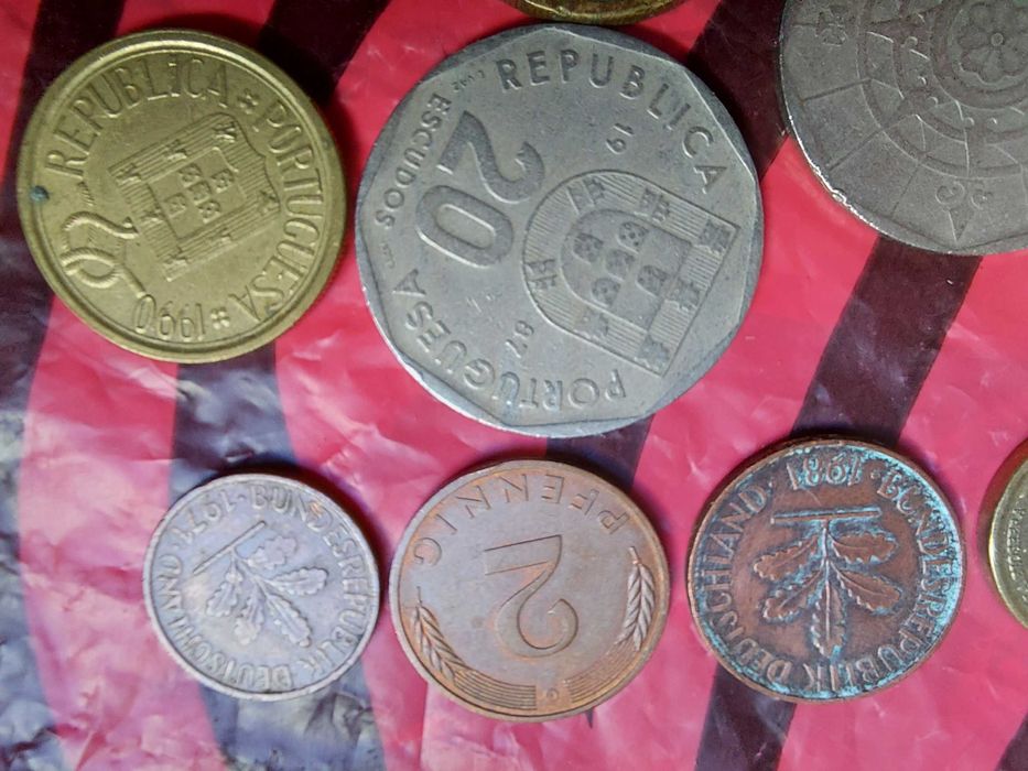 Moedas antigas varios paises