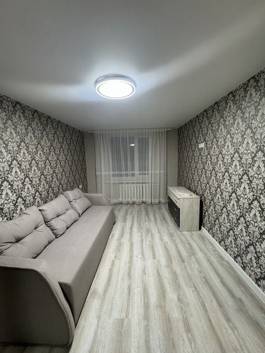 Продам однокомнатную квартиру с ремонтом на площади Мира , 1 этаж!!!