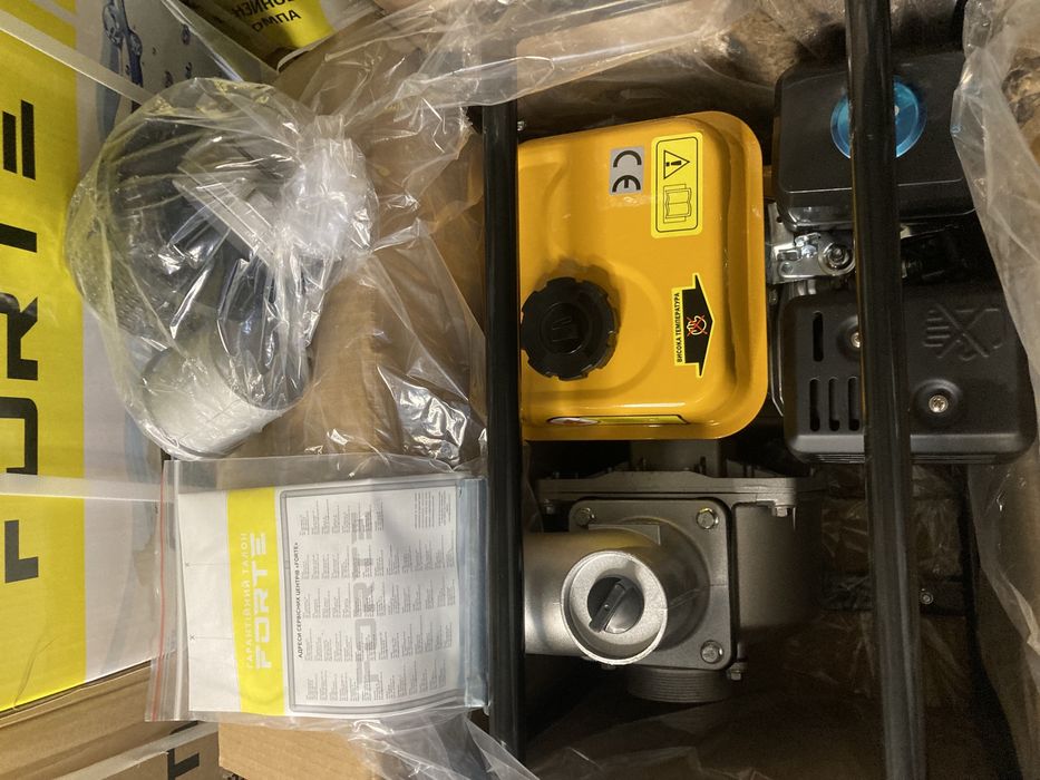 Мотопомпа Forte FP30C, пр-ть 60 м3/ч бензинова помпа