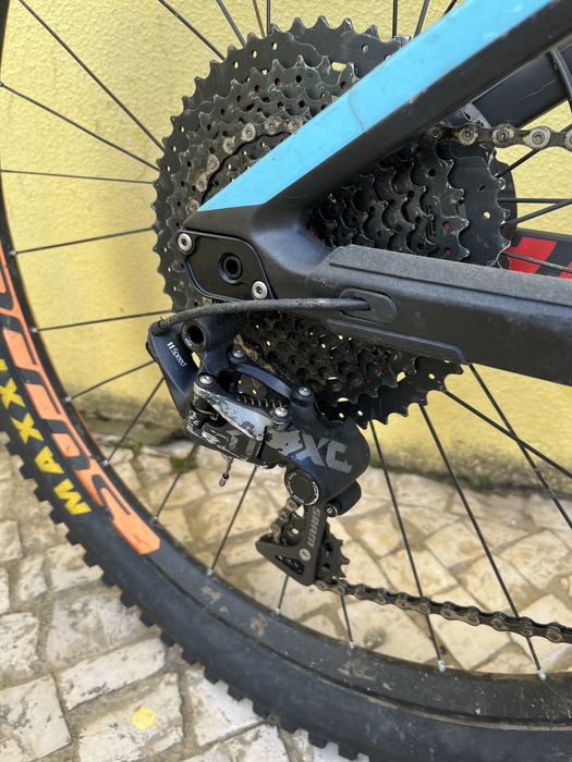Bike de enduro (carbono) mondraker dune xr