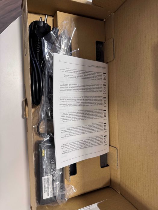 Fujitsu Port Replicator Adapter 90W Cabo Eur - S26391-F1607-L119