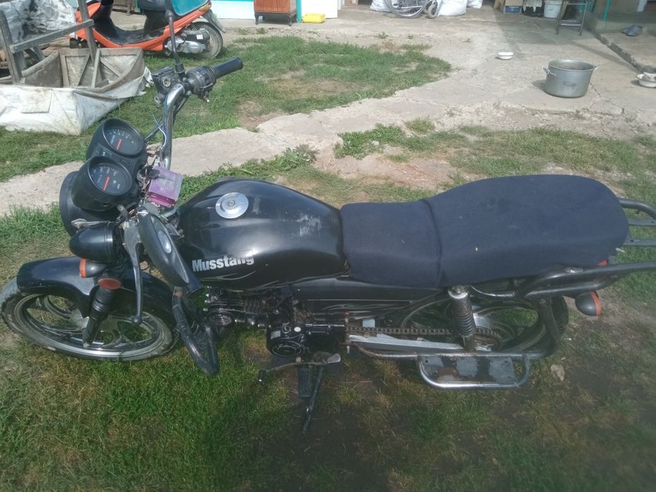 Mustang 125 кубів