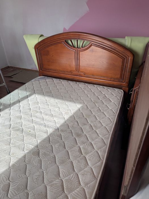 Cama. Madeira cerejeira64739312445443120