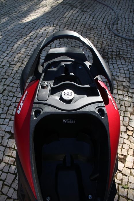 Mota Yamaha Ray ZR 125