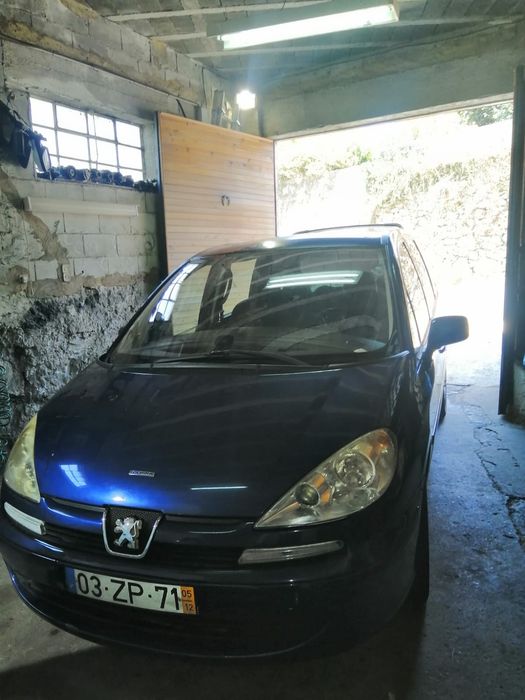 Peugeot 807 2.2 hdi