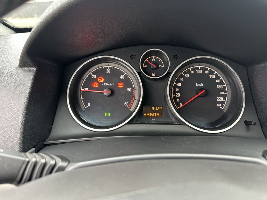 Продам опель астра