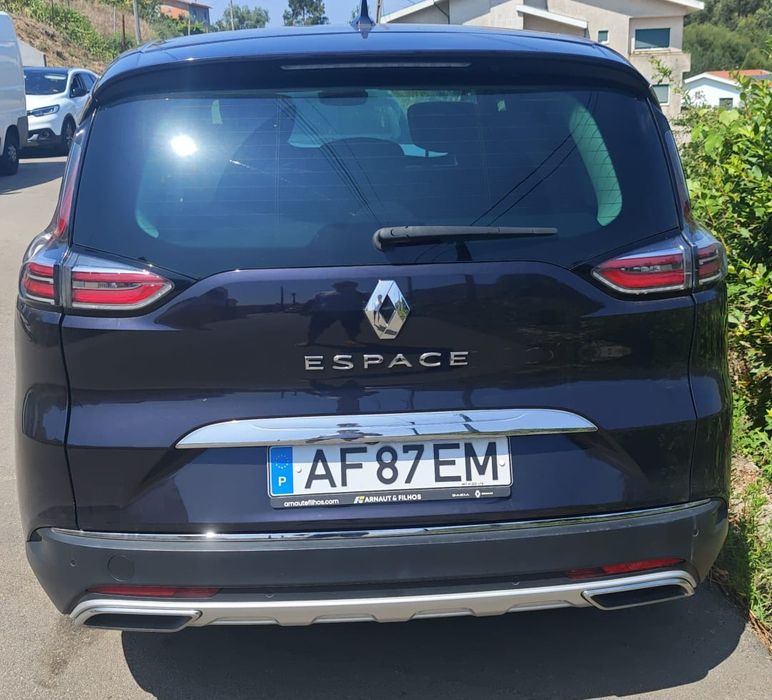 Espace Initiale Paris 2.0515911901827584002