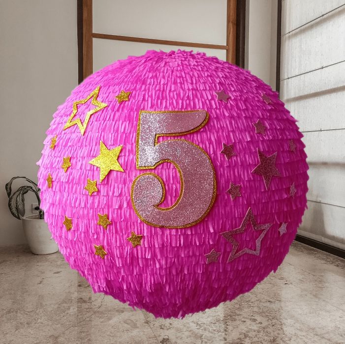 Піньята - цифра,лапка,тістечко