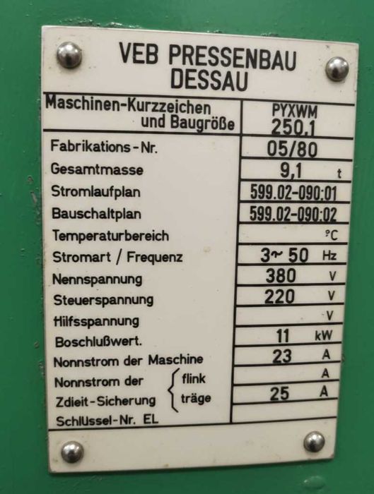 Bokserka prasa pozioma PYXWM 250.1