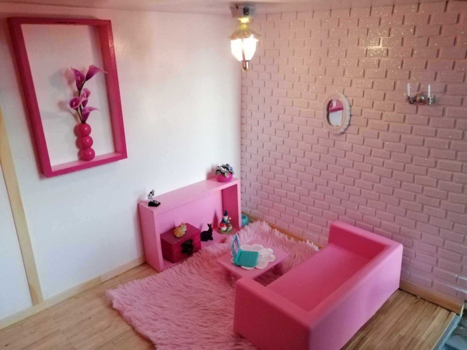 Casa de bonecas (Escala 1:6 - Barbie)