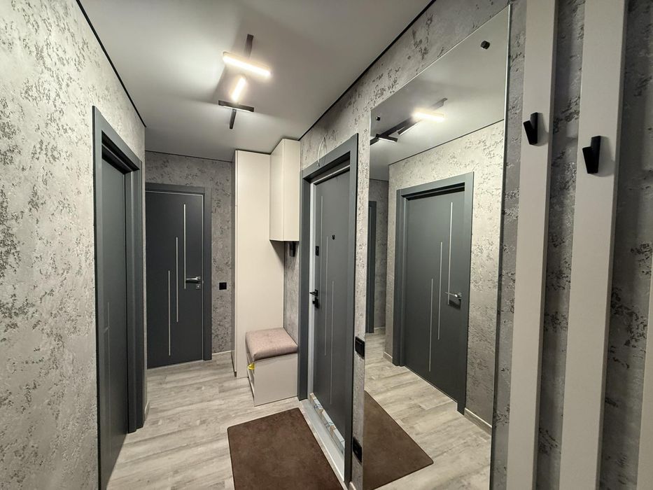 Аренда 2 кв на Площади Победы.