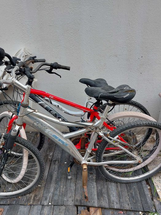 Vendo-se 3 bicicletas usadas