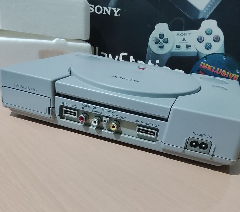 Playstation 1 SCPH-1002 C / PAL