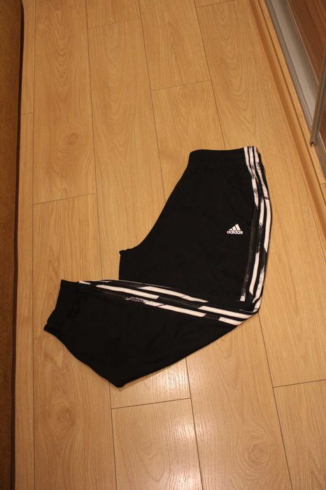 JAK NOWE Spodnie dresowe,ADIDAS,dresy,damskie,roz.L/XL