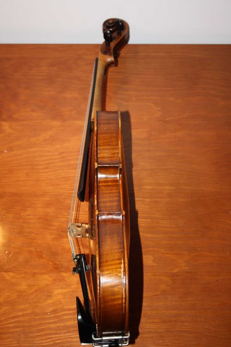 Vendo Violino 4/4 alemão que me acompanhou na licenciatura