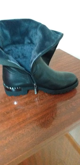 Чоботи чорні натуральна шкіра