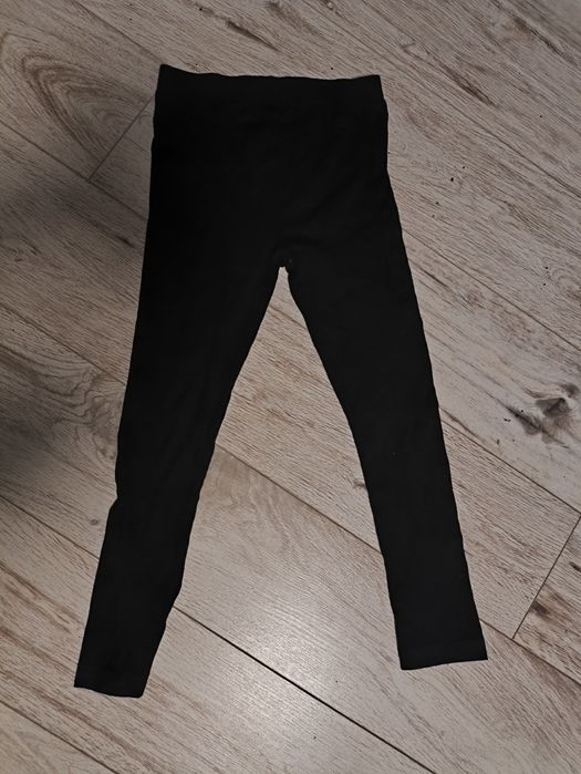 Leginsy czarne 122/128