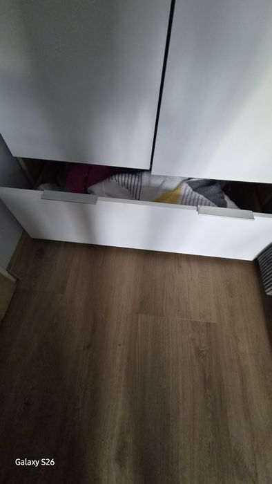 Sprzedam szafe dwudrzwiowa