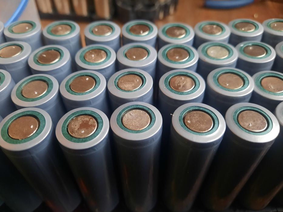 18650 tesla високотокові 3000+- original