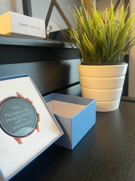 Elegancki damski smartwatch + złota i beżowa bransoleta. OKAZJA!