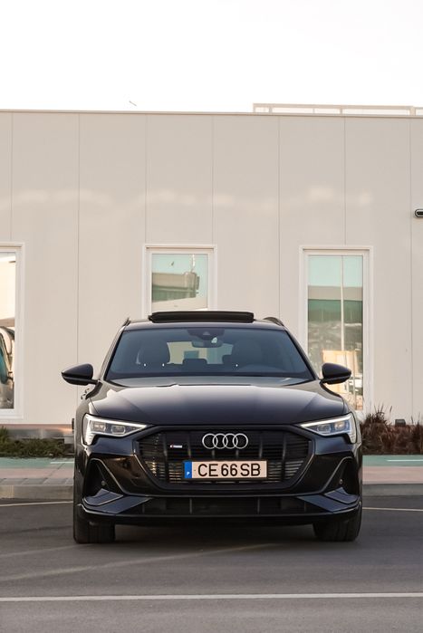 Audi e-tron 55 quattro S line | 2021 | 180.000 km | Full Extras | SOH 87%