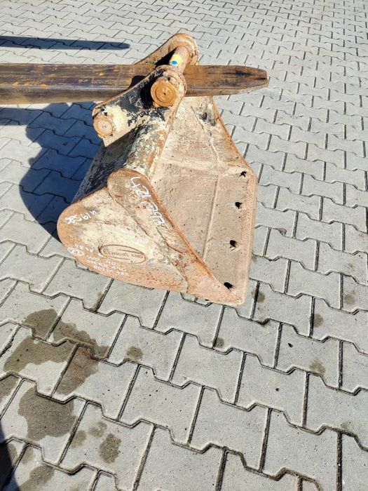 Łyżka kopiąca do koparki minikoparki szer 60cm sworzeń fi 40mm JCB CAT