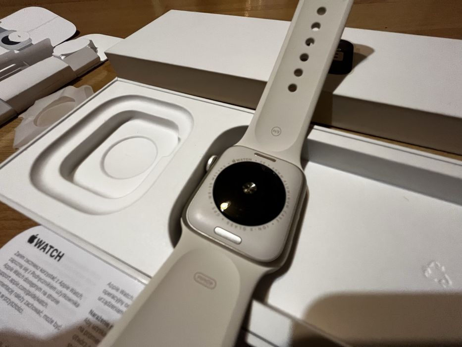 Jak NOWY Apple Watch SE 2 gen.  GWARANCJA Apple, bateria 100%, komplet