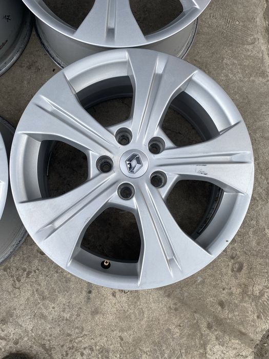 Діски 5 114.3R17 Renault