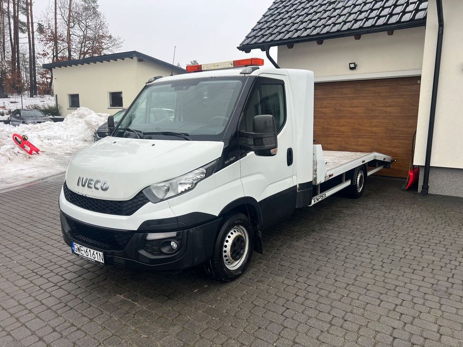 Iveco 35S15  IVECO Daily 35S15, laweta NPS, webasto, poduszki, tachograf stan bdb!