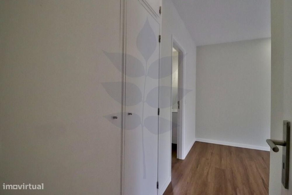 Venda Apartamento T3 Renovado - São José de São Lázaro
