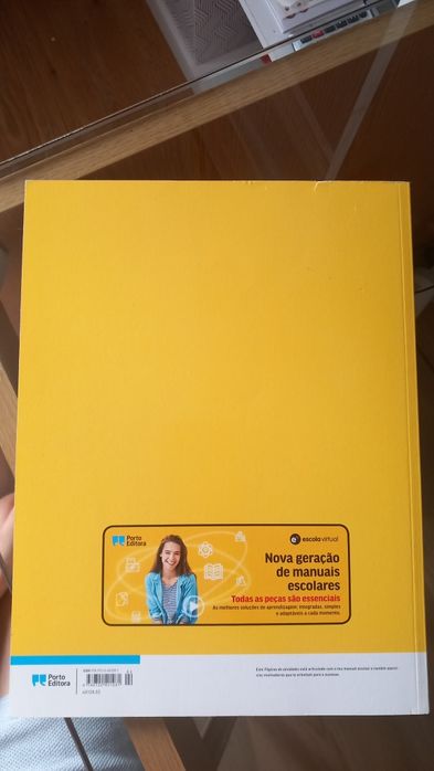 Caderno de exercícios de português do 10°ano