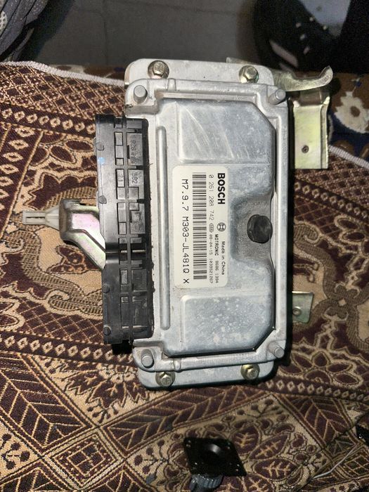 Ебу Bosh блок управління двигуном geely mk ck 1.6
