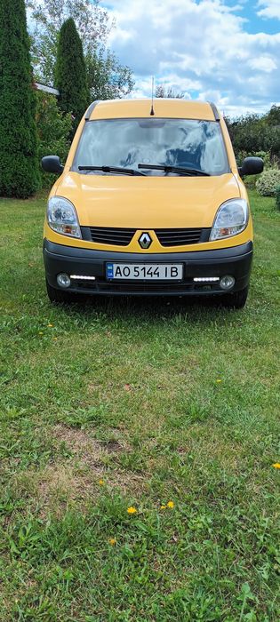 Продаю свій автомобіль