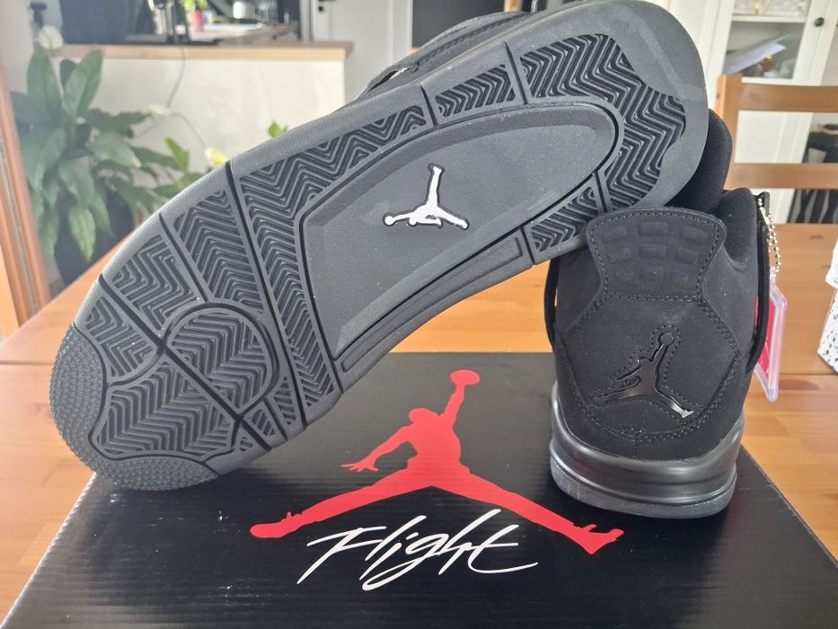 Nowe buty Nike Air Jordan 4 retro