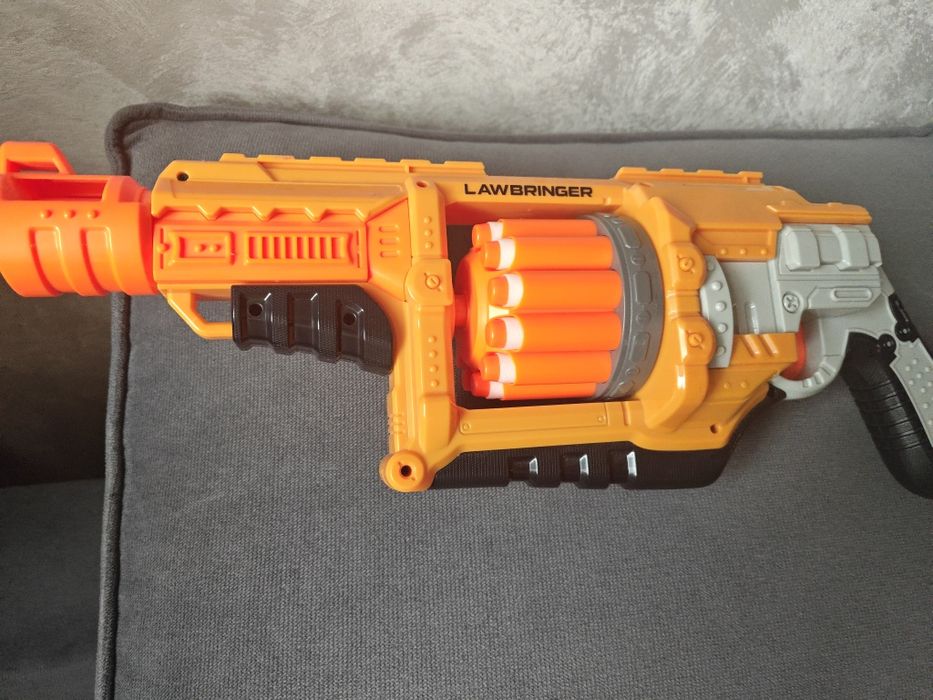 Hasbro Nerf N-Strike Doomlands Lawbringer B3189
