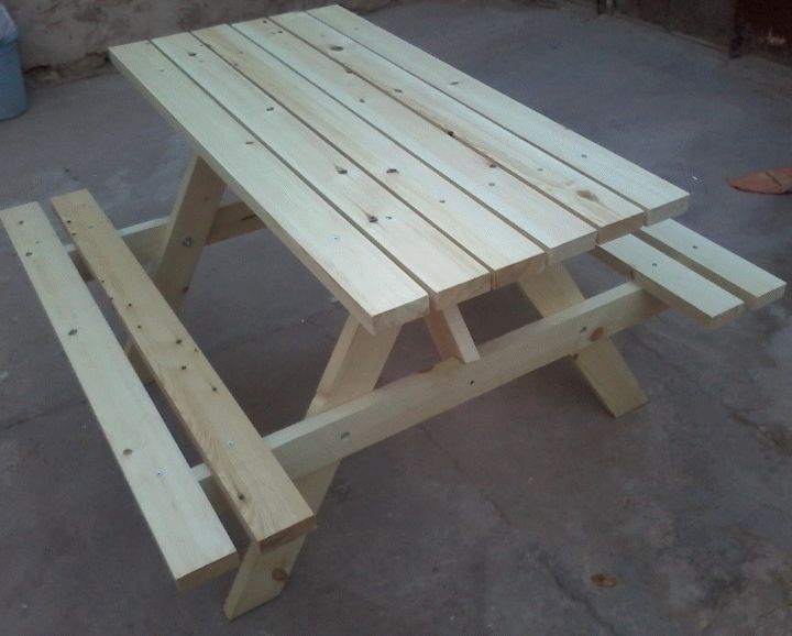 Садові меблі з цільного дерева