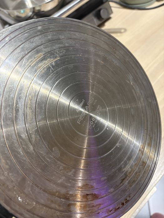 Patelnie nierdzewne Fiskars