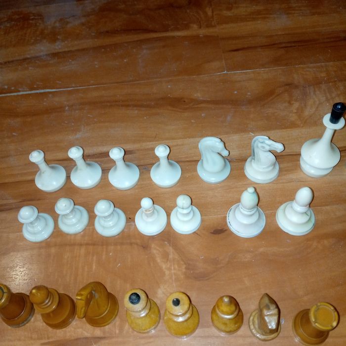 Шахматные фигуры б.у.